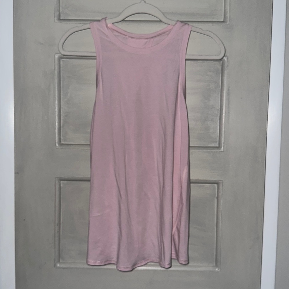 Lululemon tie back tank- size 6